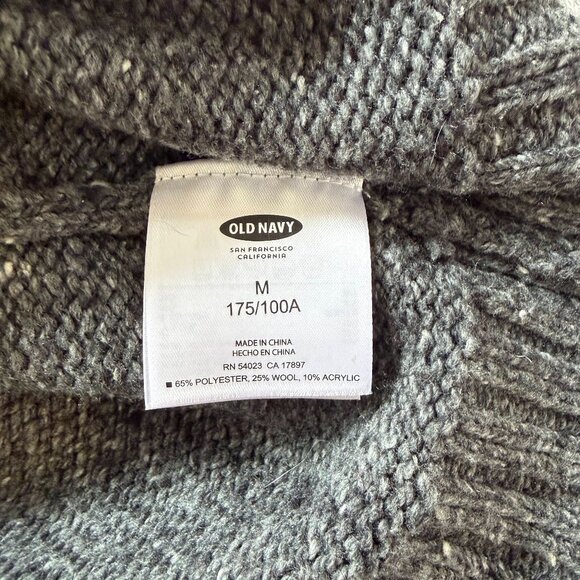Gray old navy sweater size M - Picture 7 of 8